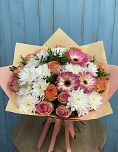 Букет цветов из:  Розы, Герберы и Хризантемы в Виноградном