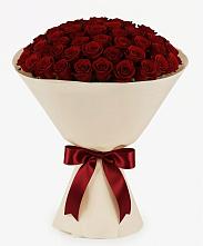 Букет 101 Бордовая роза Блэк Бакарра #REPLACE_PRED# Виноградном