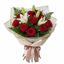 Букет цветов из:  Лилии и Розы в Виноградном