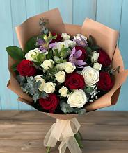 Букет цветов из:  Розы и Альстромерии в Виноградном