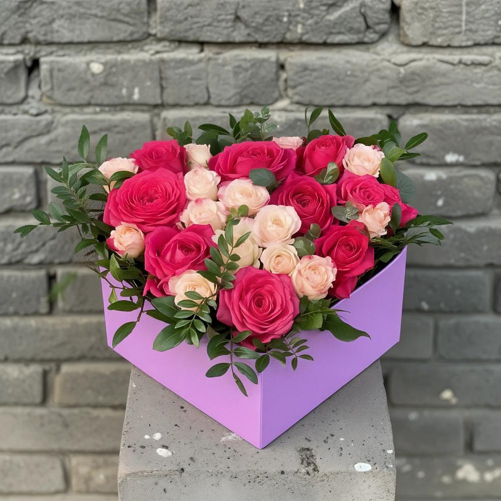 Цветочная композиция из Розы в коробке в Виноградном