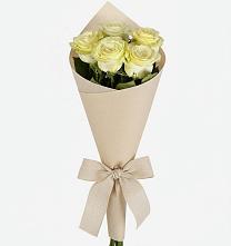 Букет цветов из:  Розы в Виноградном