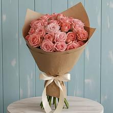 Букет цветов из:  Розы в Виноградном