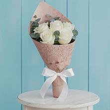 Букет цветов из:  Розы в Виноградном