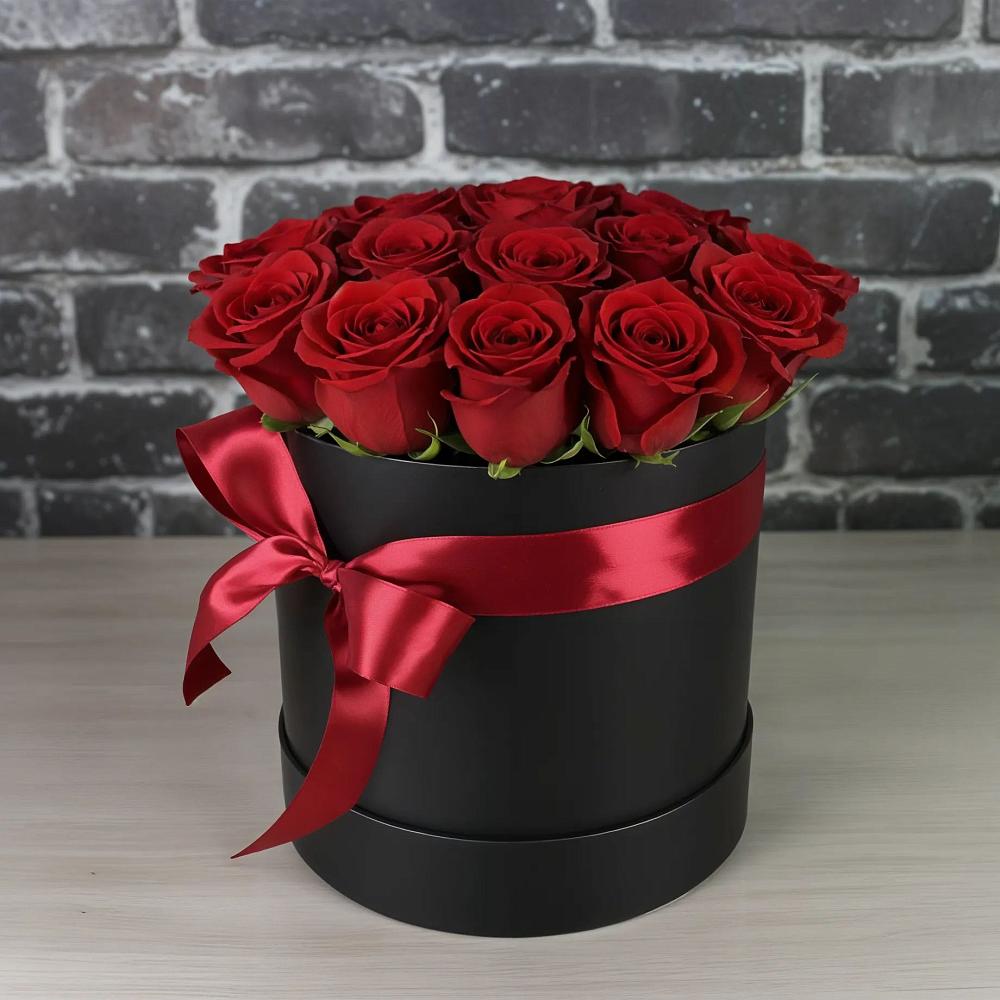 Цветочная композиция из Розы в шляпной коробке в Виноградном