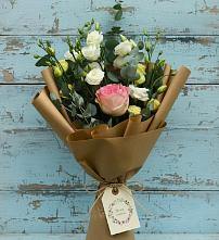 Букет цветов из:  Розы и Лизиантусы #REPLACE_PRED# Виноградном