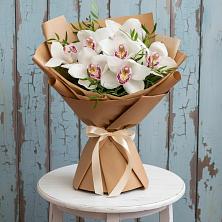 Букет цветов из:  Орхидеи и Розы в Виноградном
