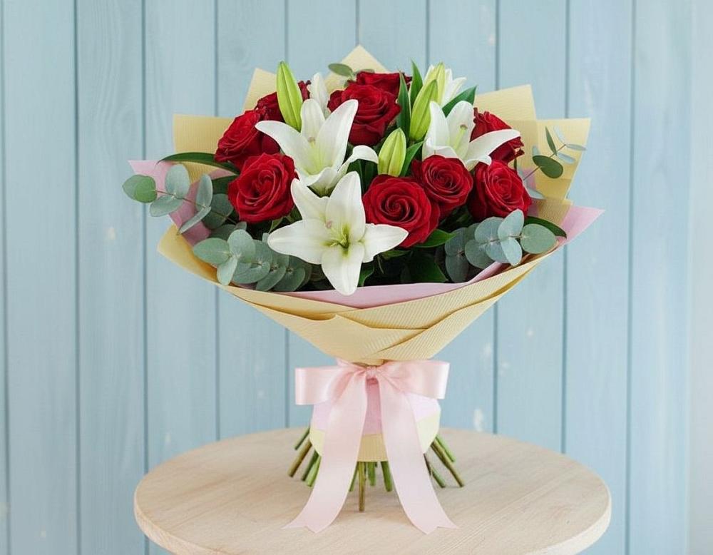 Букет цветов из: Лилии и Розы в Виноградном